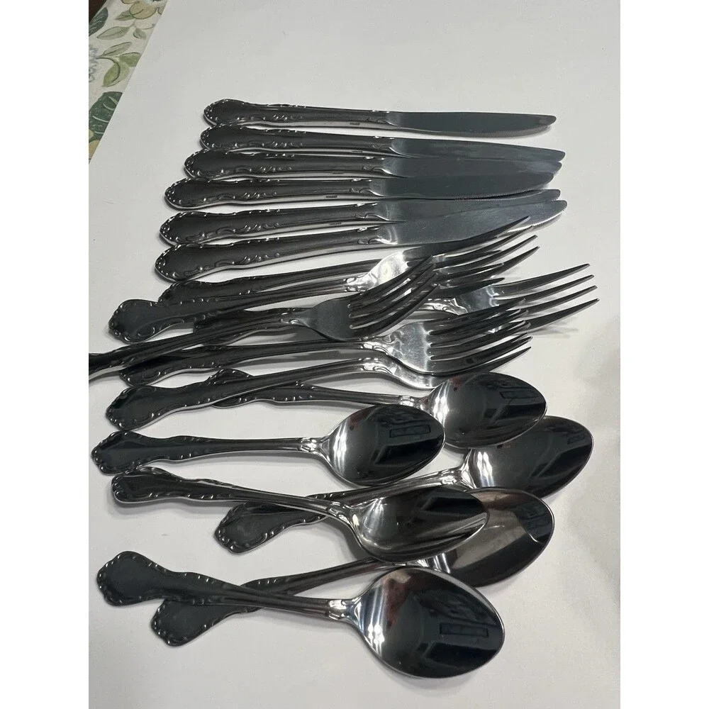 18pc Queens Court Japan Stainless Flatware Spoons/Forks/Knives 6 each